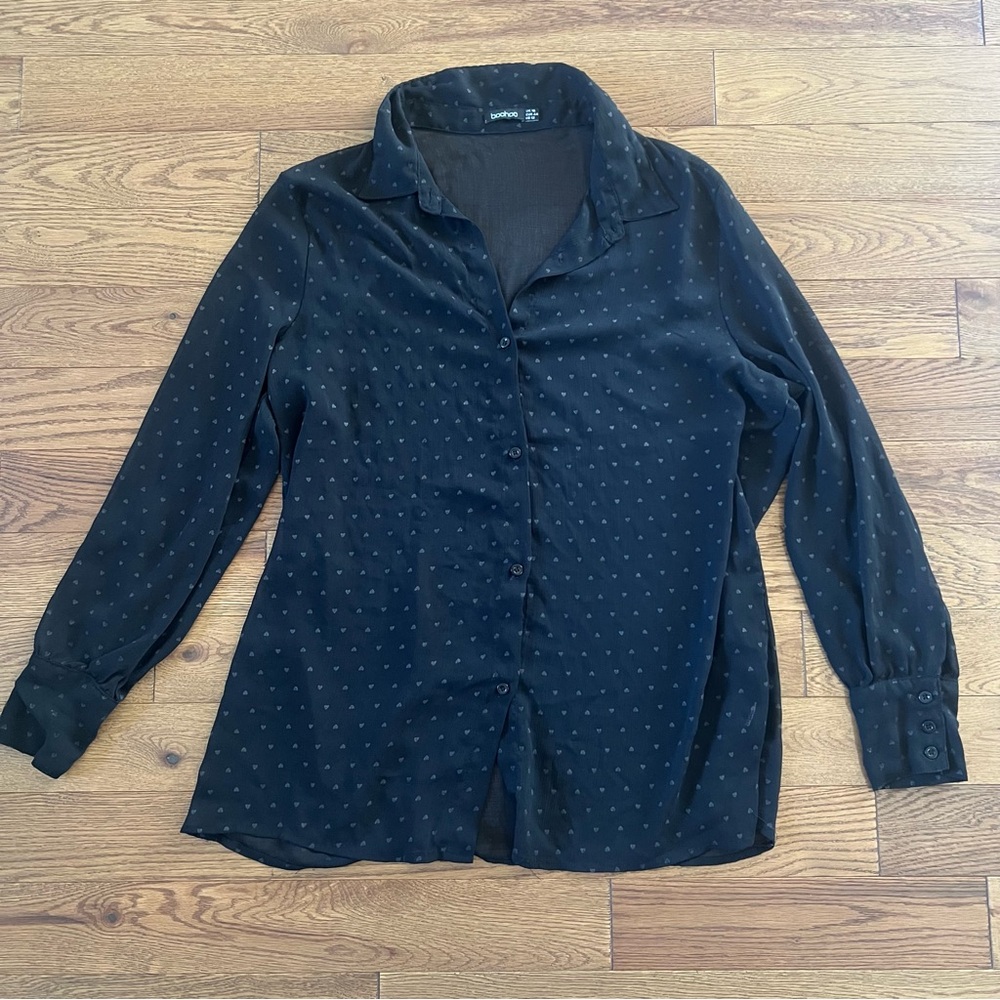 Boohoo Black Sheer Heart Print Button Up Blouse | Long Sleeve Collared Top Sz 12